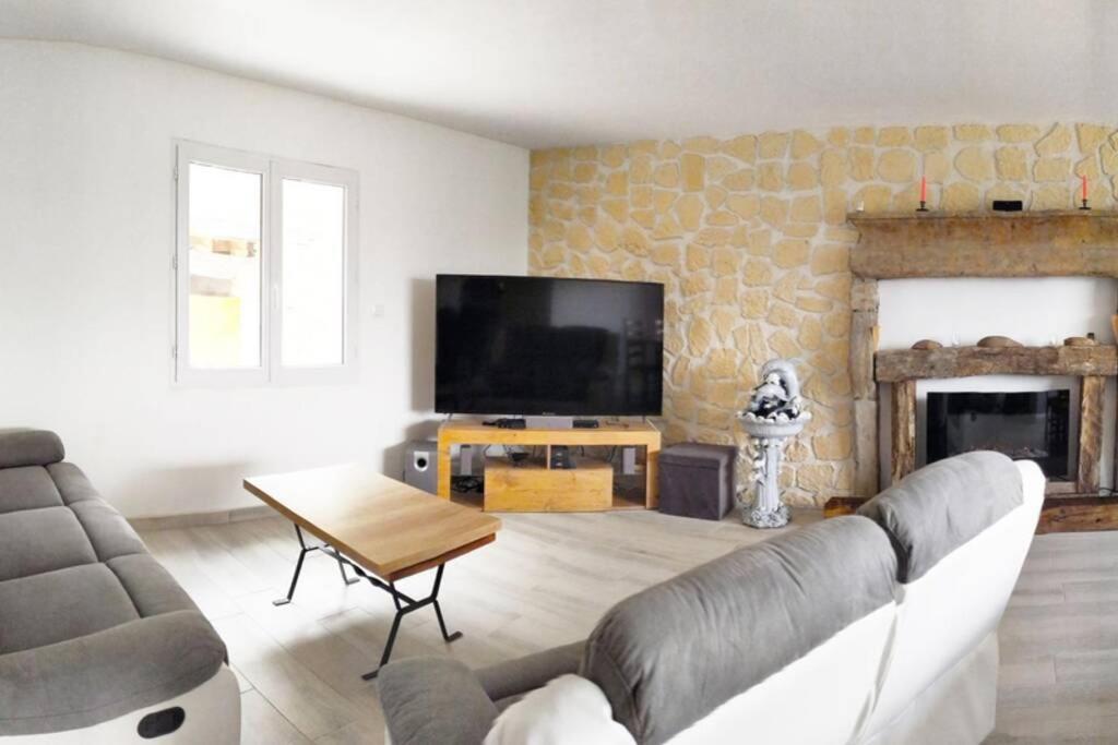 Villa Complete Au Calme Avec Vue Imprenable Beausemblant 外观 照片